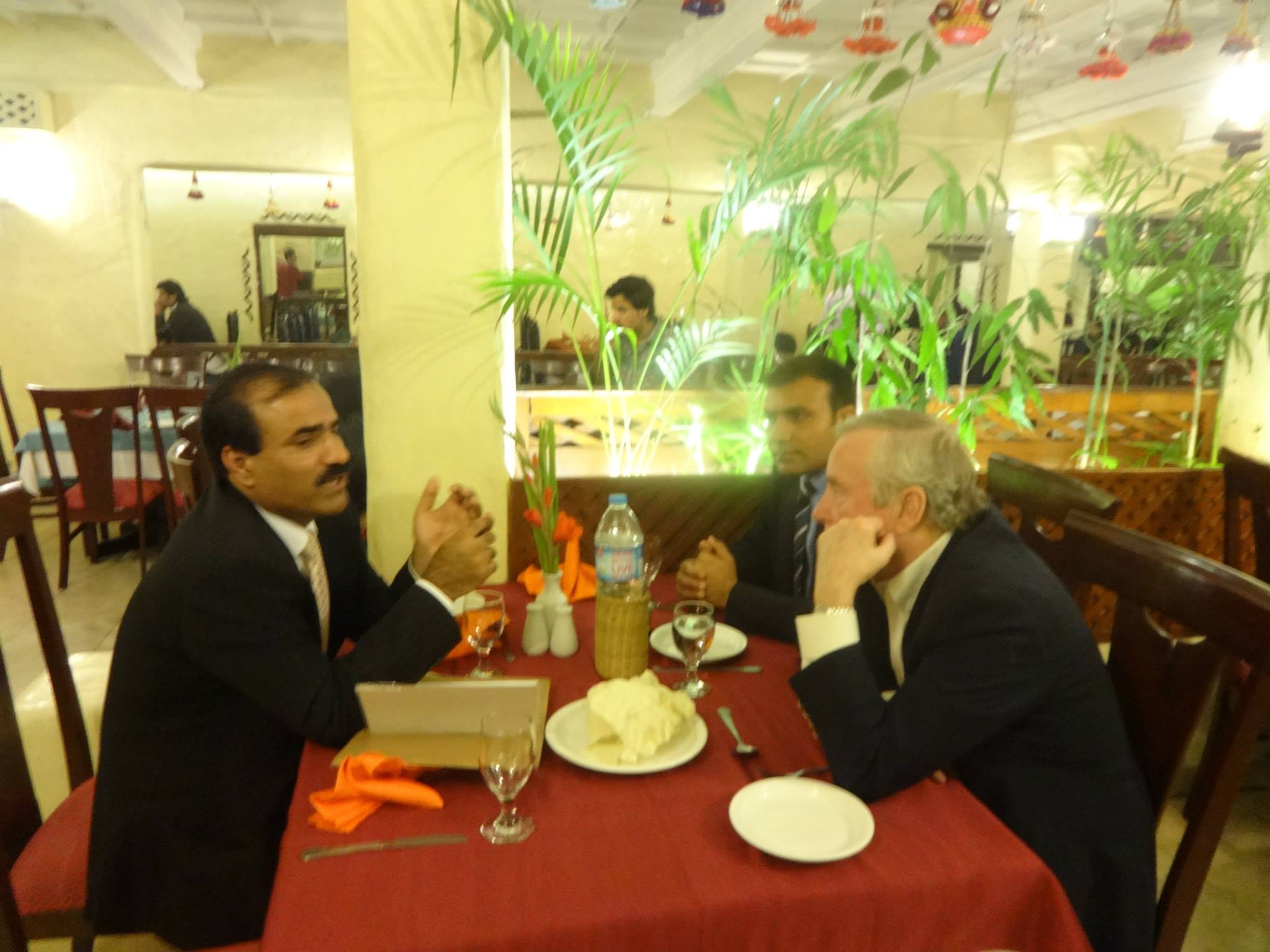 A Traditional Lahori Dinner with Frank Denton